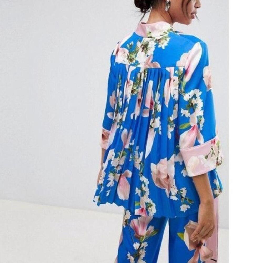 TED BAKER LONDON Harmony Pleat Back Kimono Jacket Blue and Pink Floral Small - Picture 3 of 13